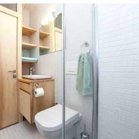 Two Seperate For Friends And Families Istambul